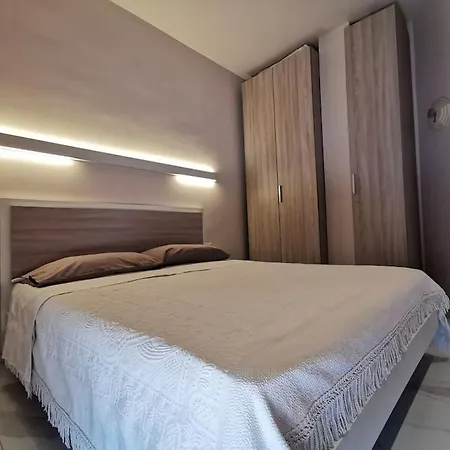 Maison Olga - Incantevole Nuovo Trilocale Vista Mare Con Parcheggio Lejlighed