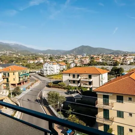 Lejlighed Maison Olga - Incantevole Nuovo Trilocale Vista Mare Con Parcheggio *